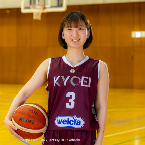 ＜ポジション＞F   ＜出身校＞ワイルドキャッツ→土浦第四中学校→つくば秀英高等学校   ＜コメント＞自分の強みを活かして笑顔でチームを盛り上げる